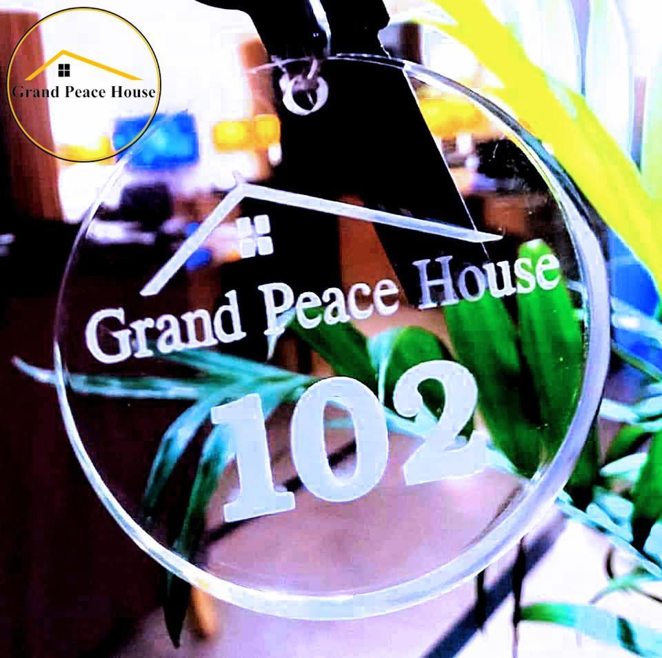 Bed and Breakfast Grand Peace House I Исламабад Экстерьер фото